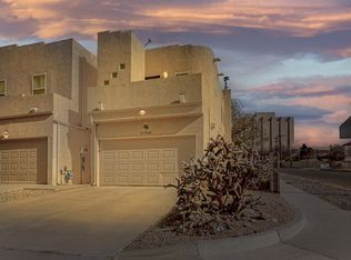 1500 Dorothy Lois Dr NE, Albuquerque, NM 87112