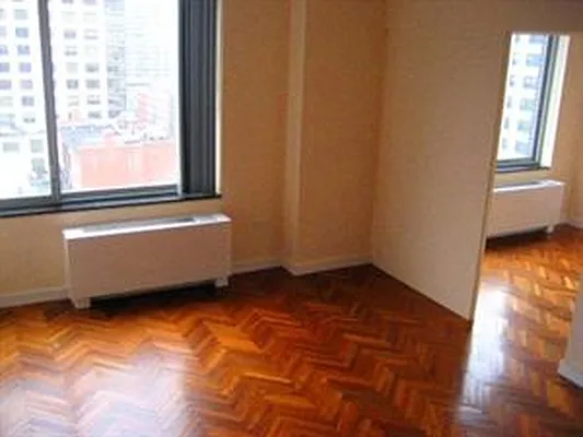 Rented by Shany Landmarks LLC | media 8