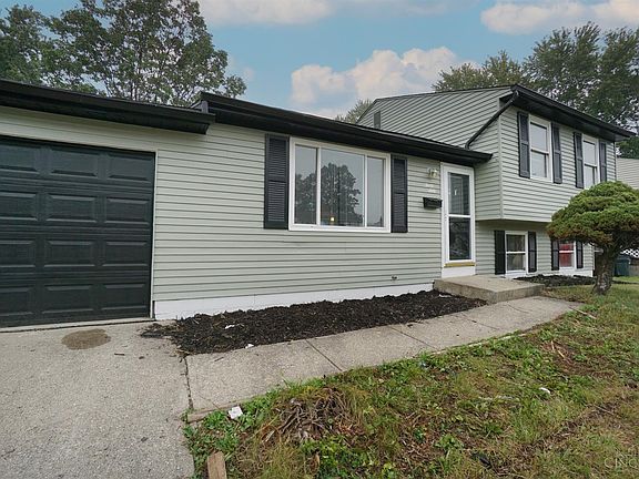 2nd image of 3060 Windsong Dr