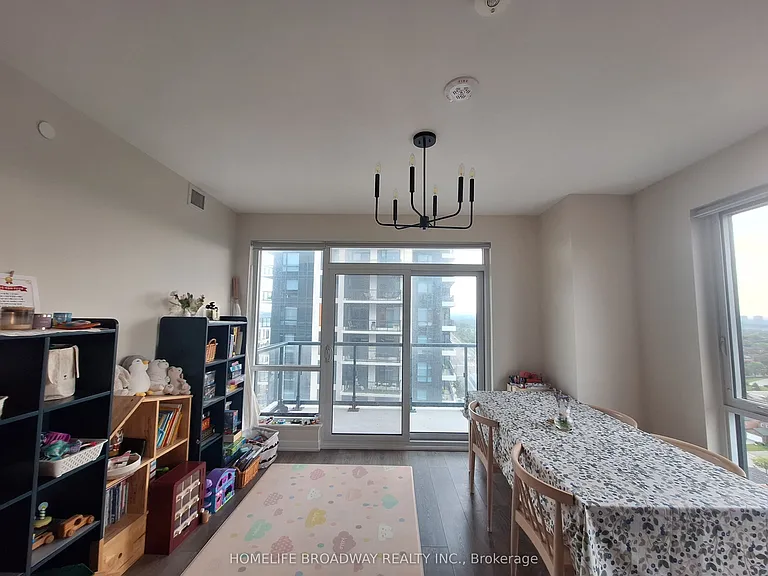 7950 Bathurst St #1415 — Photo 39