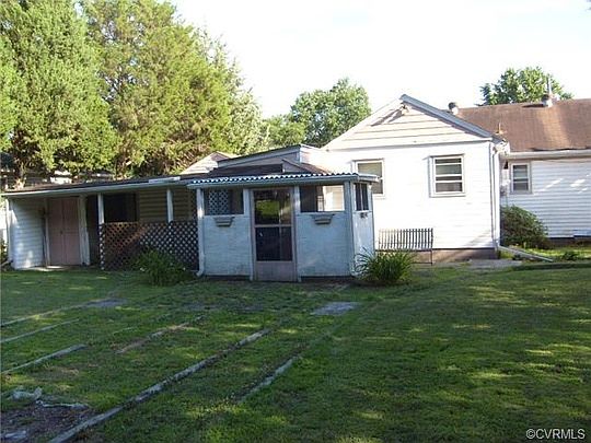 2nd image of 408 Clover Hill Ave