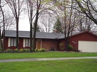 14054 Bennington Blvd, Middleburg Heights, OH