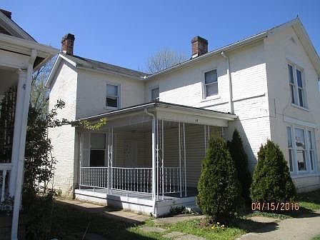 2nd image of 44 Ewing St