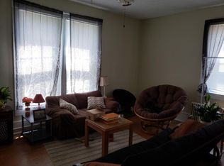 408 E Market St APT 1, Harrisonburg, VA 22801