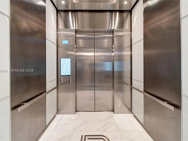 851 NE 1st Ave #CU-3003 — Photo 3