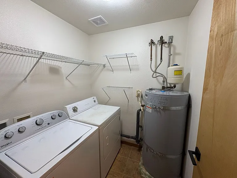Centerwood Apartments — Photo 24