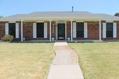 4208 Arbor Dr Photo 1