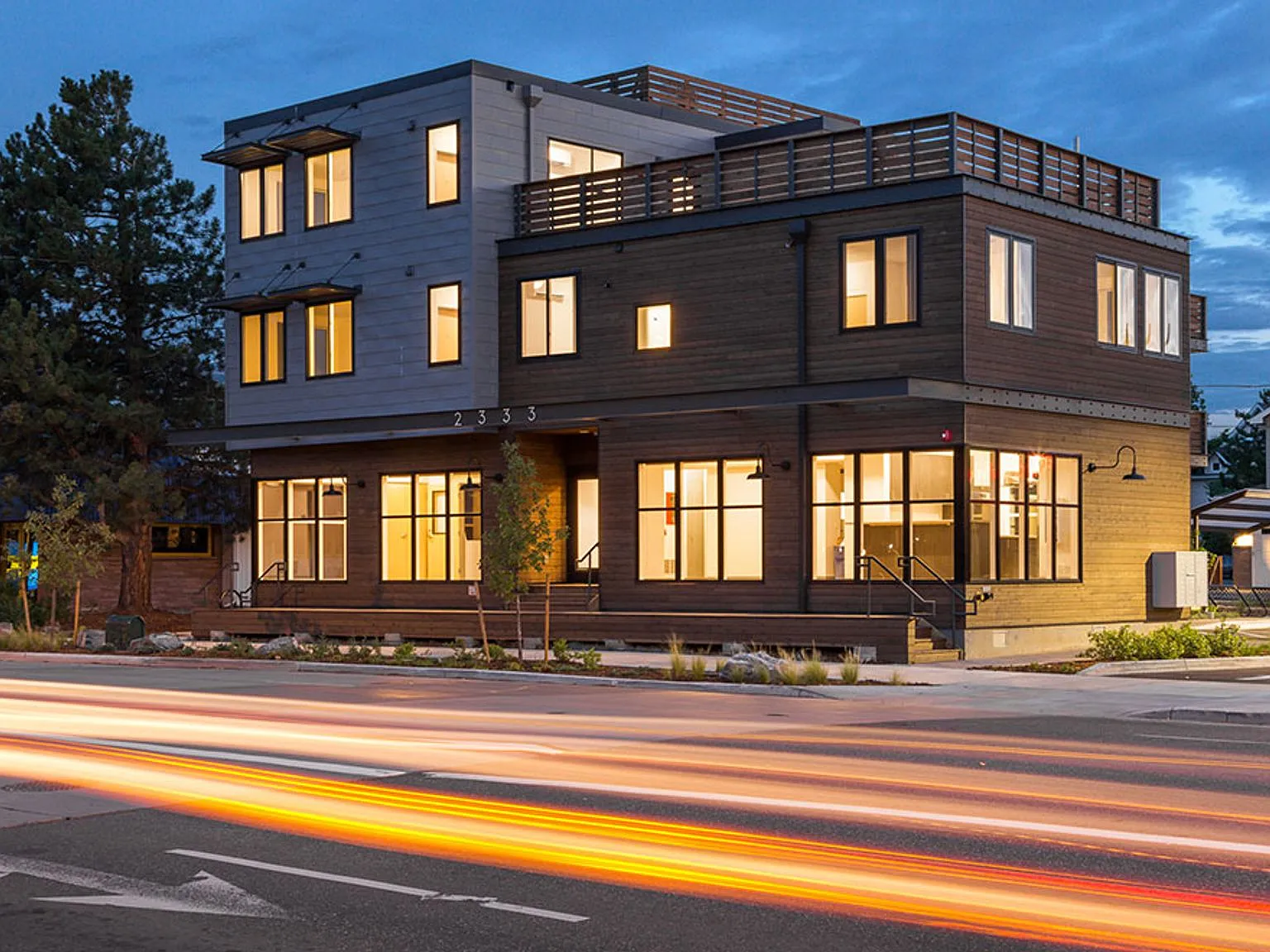 2333 Arapahoe Ave. — Photo 2
