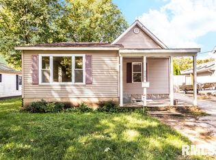 504 N Menard St, Mason City, IL