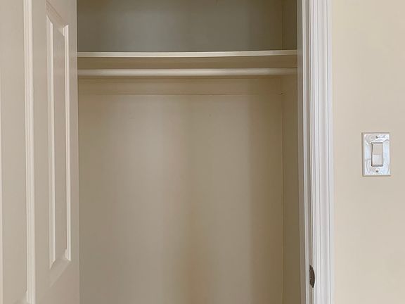5th image of 60 W 50th St #4B