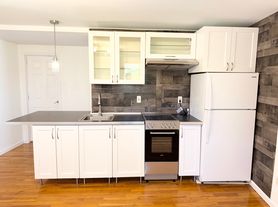 66-40 60th Pl, Ridgewood, NY