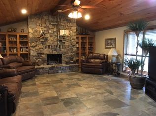 4616 Cattail Ln, Longview, TX 75604