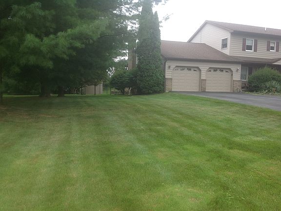 4th image of 2 Gleneagles Blvd