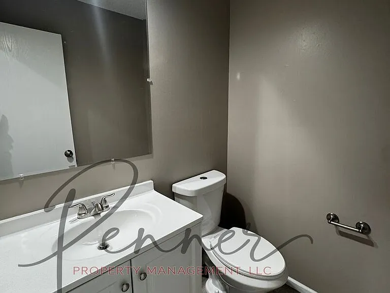 809 NW 36th Street Ter — Photo 8