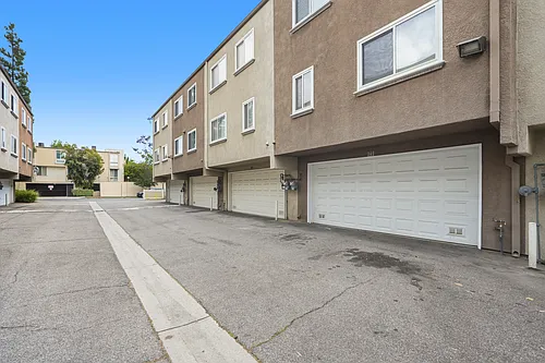 21901 Lassen St #123 Photo 1