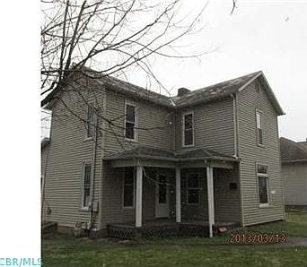4th image of 75 Elm St