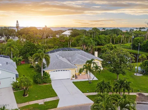 990 Harbor Pines Dr, Merritt Island, FL 32952