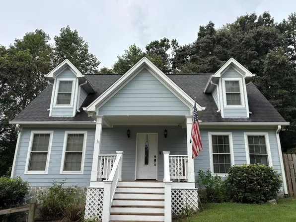 1224 Calhoun Rd, Dahlonega, GA 30533