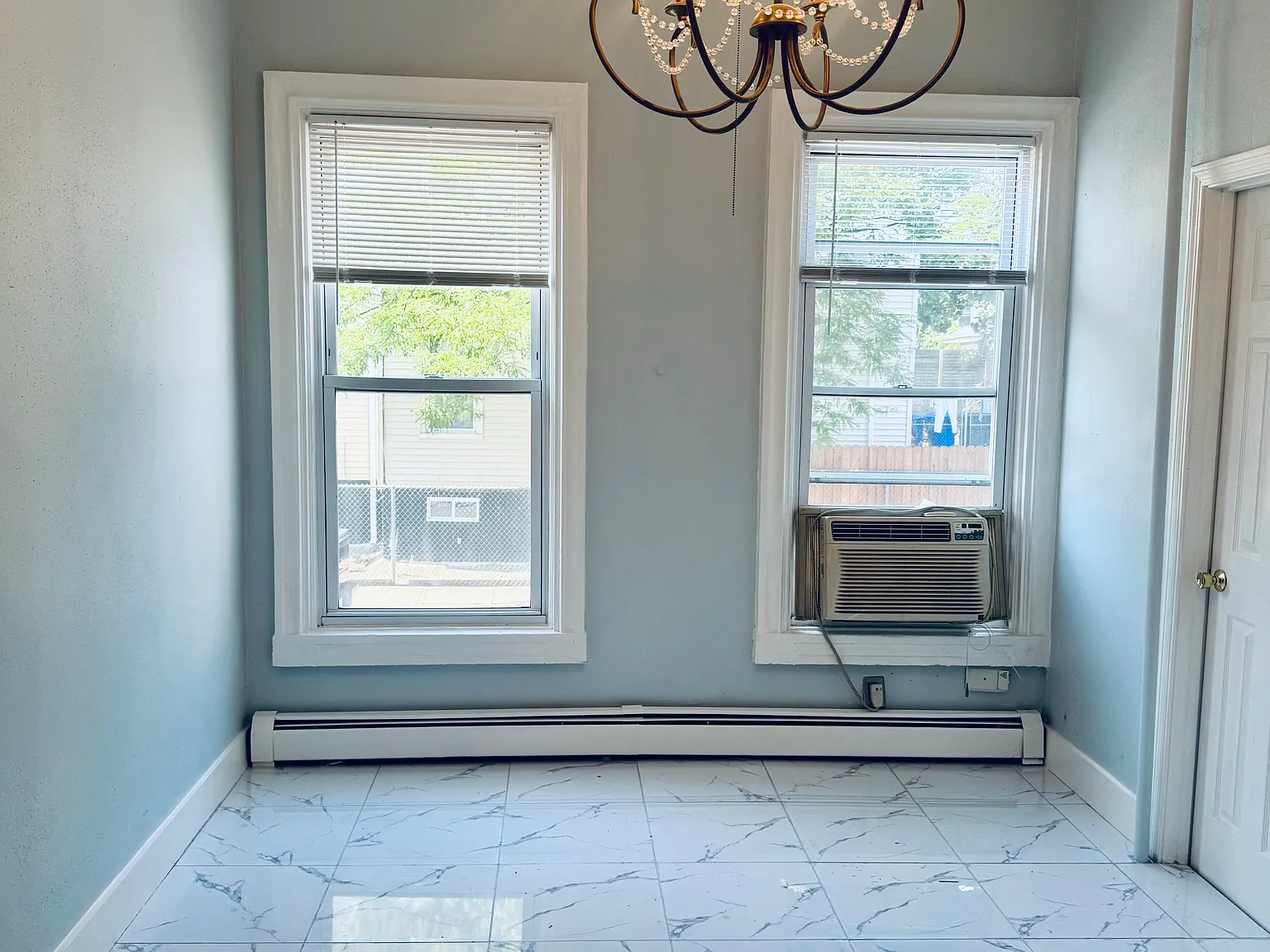 2 bed, $2,100 — Photo 4