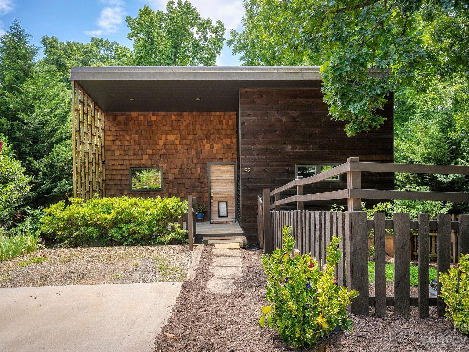 92 Fenner Ave, Asheville, NC 28804 Zillow