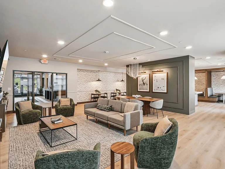 The Flats at Bishop's Woods — Photo 29