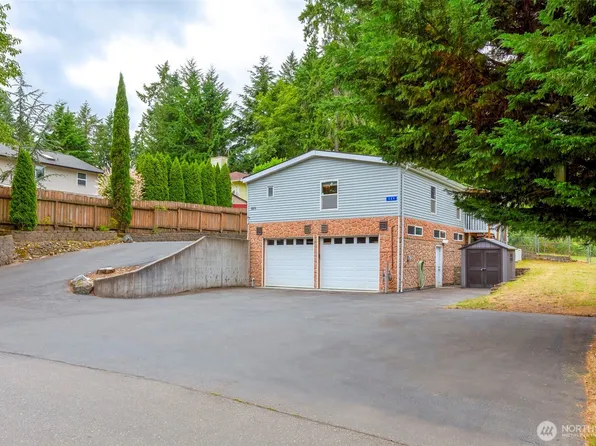 889 NE Sleepy Way, Bremerton, WA 98311