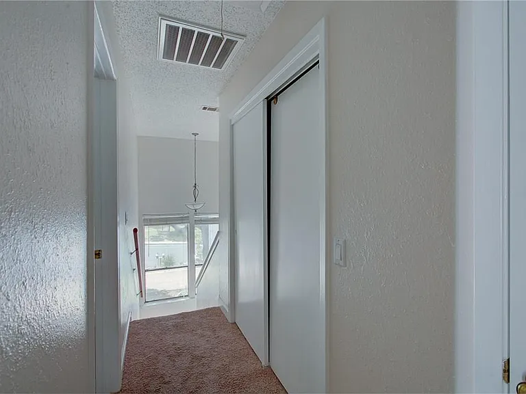 8402 Tallwood Dr #B — Photo 10