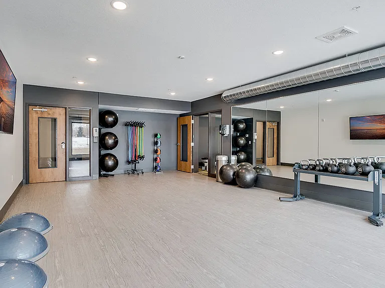 District Apartments — Photo 20