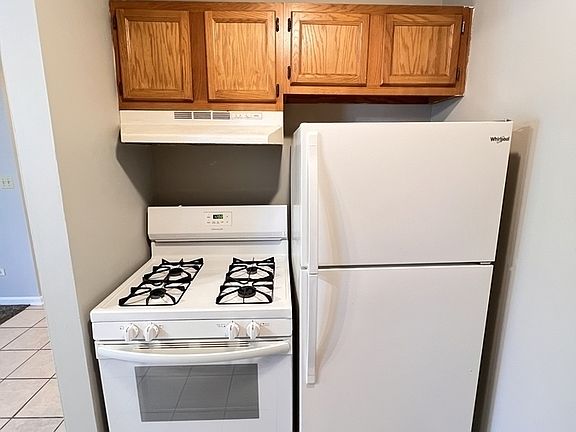 3rd image of 508 Garfield Rd APT 103