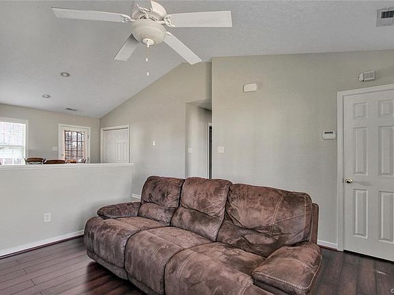 4th image of 2506 Blackberry Patch Ct