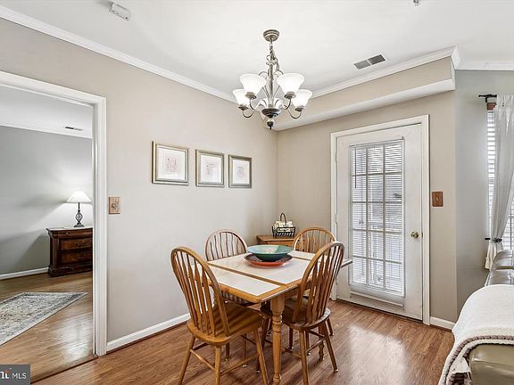 4th image of 304H Gatehouse Ln #304H
