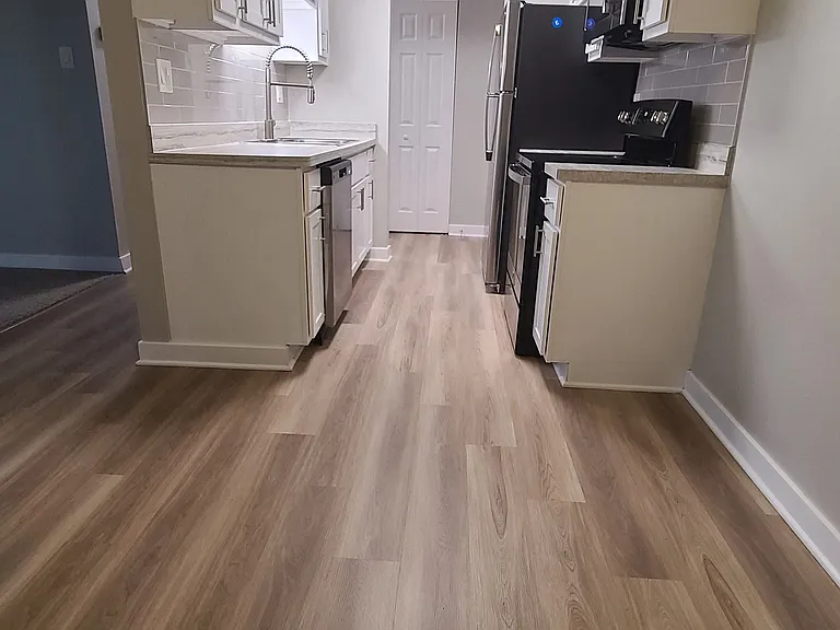 Willowbrook Apartment Homes — Photo 42