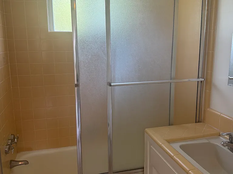 156 N Baldwin Ave #160 — Photo 7