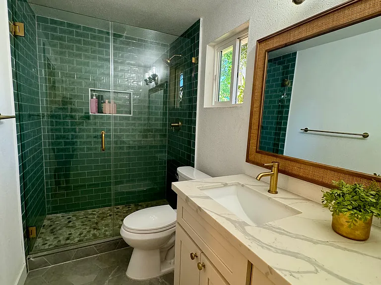 220 Nehu Pl #B — Photo 1