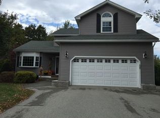 30 Bridle Path Ln, Methuen, MA 01844