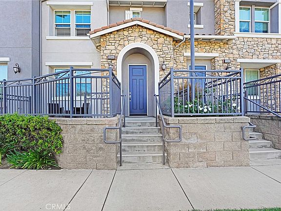 2nd image of 2234 Winifred St Unit 2