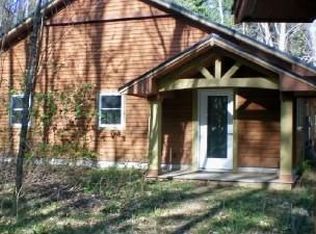 W2447 Pine Dr, White Lake, WI 54491