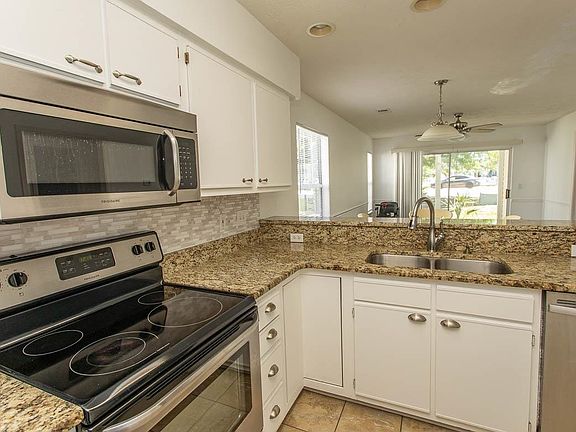 4th image of 556 White River Dr. #44 A