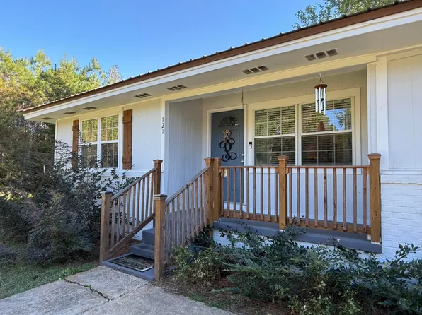 121 Duncan Rd, Caledonia, MS 39740