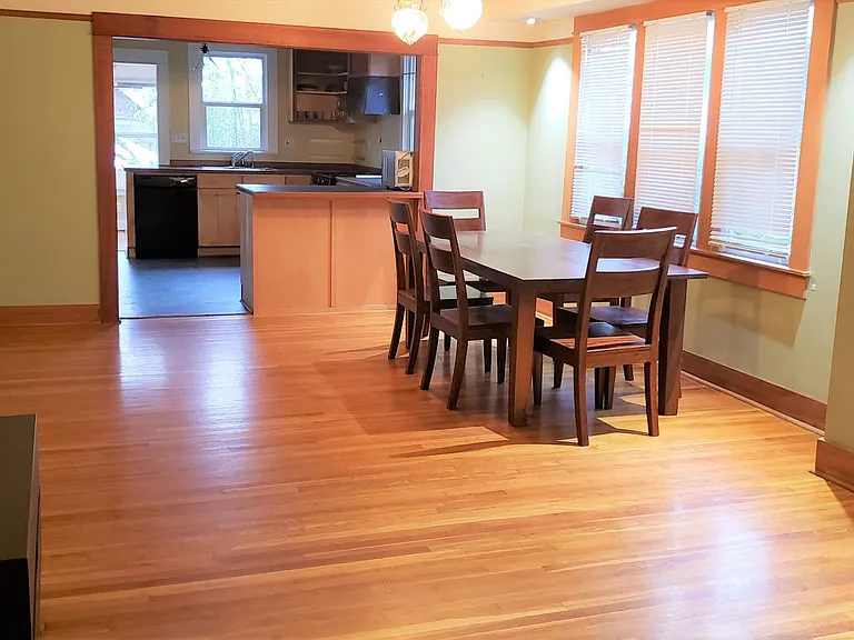 4832 SE Harrison St — Photo 5