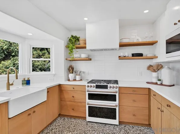 4588 44th St, San Diego, CA 92115