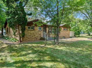 4859 Gershwin Ave N, Oakdale, MN 55128
