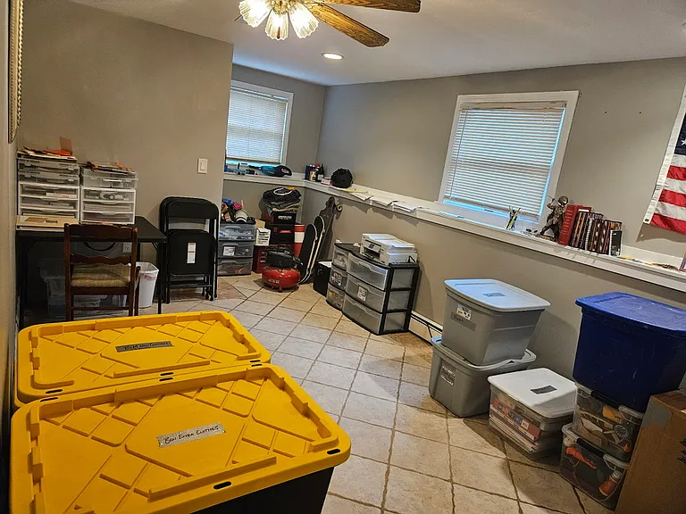 71 Leitha Dr — Photo 16