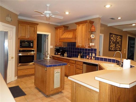 5th image of 1423 Brandy Cir