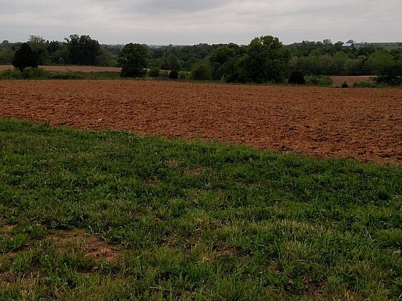 4th image of 0 Irwin Ln