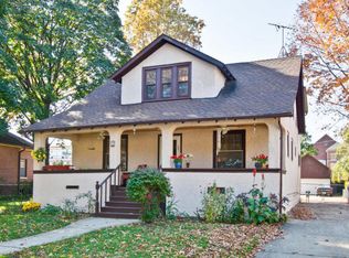 20 S Maple St, Mount Prospect, IL 60056