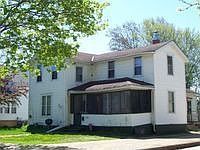 2nd image of 621 E Franklin St