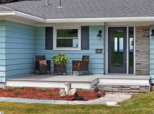 3363 Scenic Hills Dr, Williamsburg, MI 49690