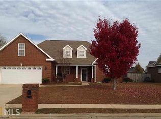 1005 Loudon Hill Dr, Warner Robins, GA 31088