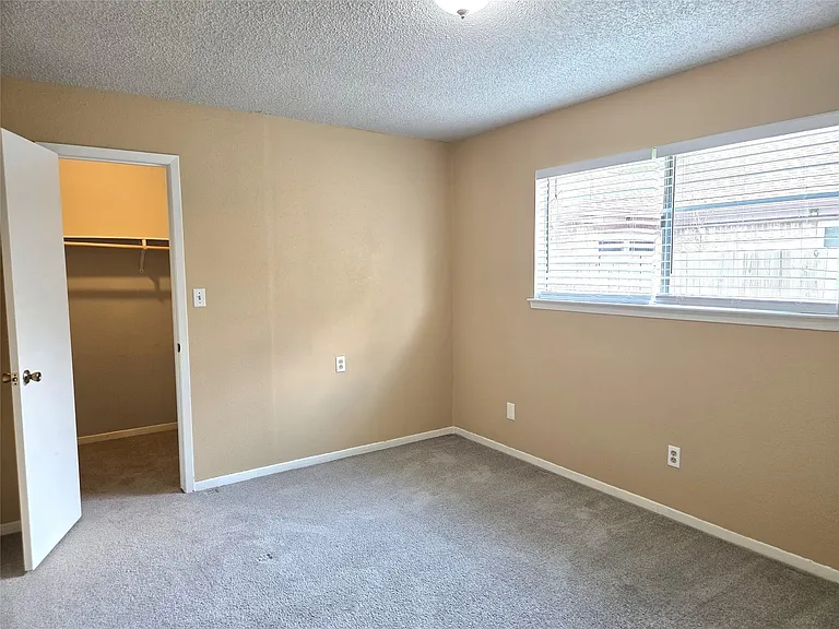 13427 Juniper Point Dr — Photo 29